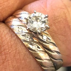 Ladies 14k gold 1/2 Carat Diamond ring set sz 6.5